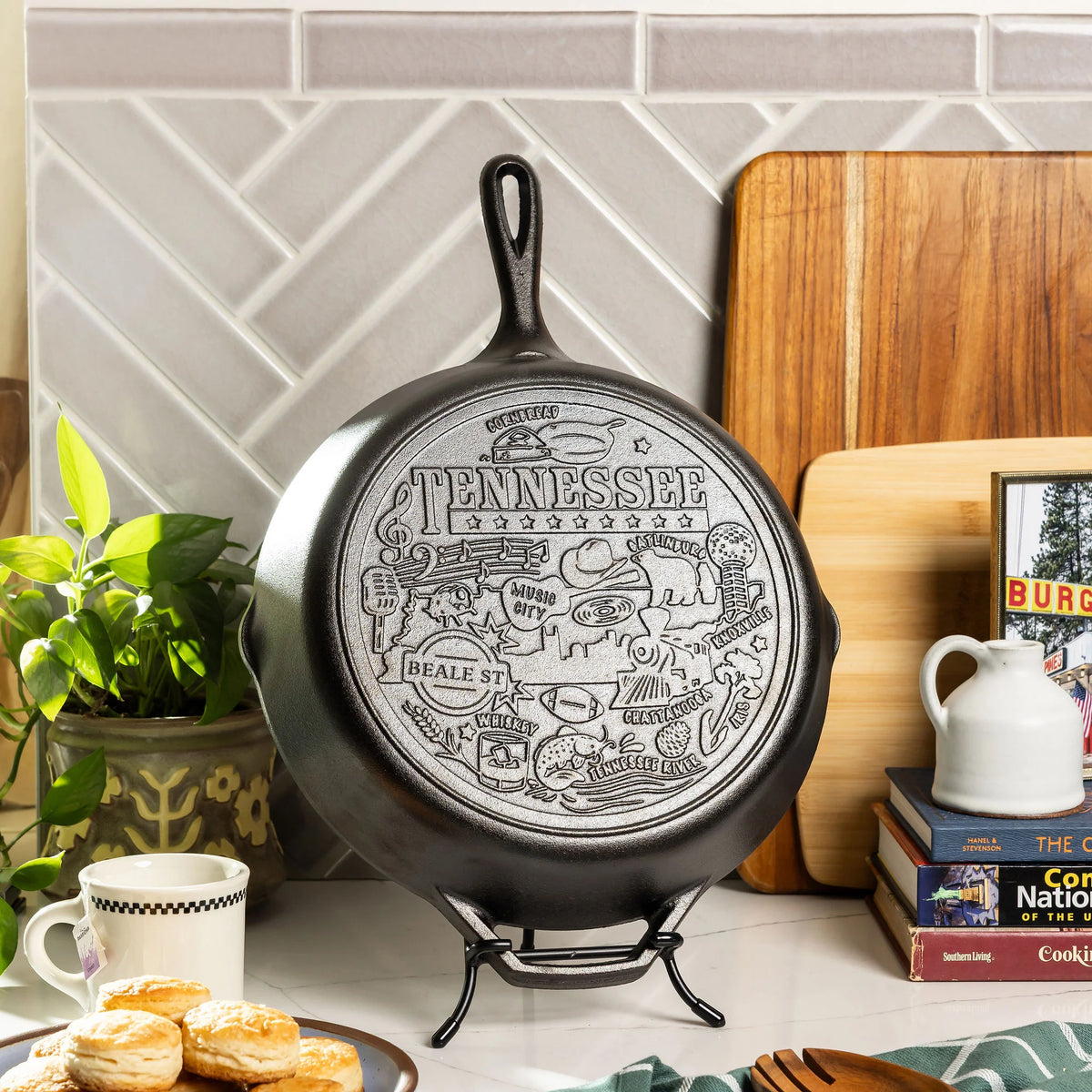 American Road Trip: 12 Inch Seasoned Cast Iron Skillet, Tennessee
